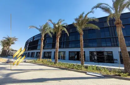 Office Space - Studio for rent in Lake View Residence - 5th Settlement Compounds - The 5th Settlement - New Cairo City - Cairo