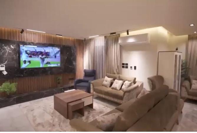 8455409 - Property Image 2