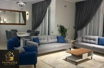 Apartment - 2 Bedrooms - 2 Bathrooms for rent in Garden Residence - Hyde Park - New Cairo City - Cairo