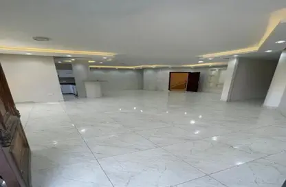 Apartment - 3 Bedrooms - 3 Bathrooms for rent in 11th District - Sheikh Zayed City - Giza