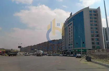 Apartment - 3 Bedrooms - 2 Bathrooms for sale in 10th Sector - Zahraa El Maadi - Hay El Maadi - Cairo