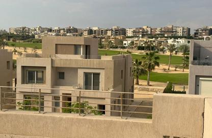 تاون هاوس - 4 غرف نوم - 5 حمامات للبيع في جولف فيوز - طريق مصر اسكندرية الصحراوي - مدينة 6 أكتوبر - الجيزة