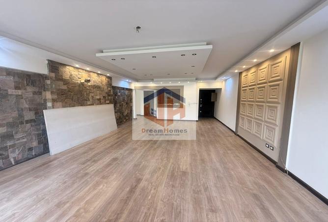 7988359 - Property Image 2