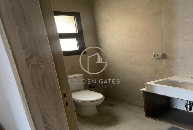 8372695 - Property Image 2