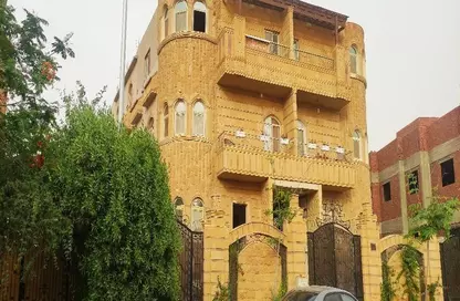 Apartment - 3 Bedrooms - 3 Bathrooms for sale in 9th District - Sheikh Zayed City - Giza