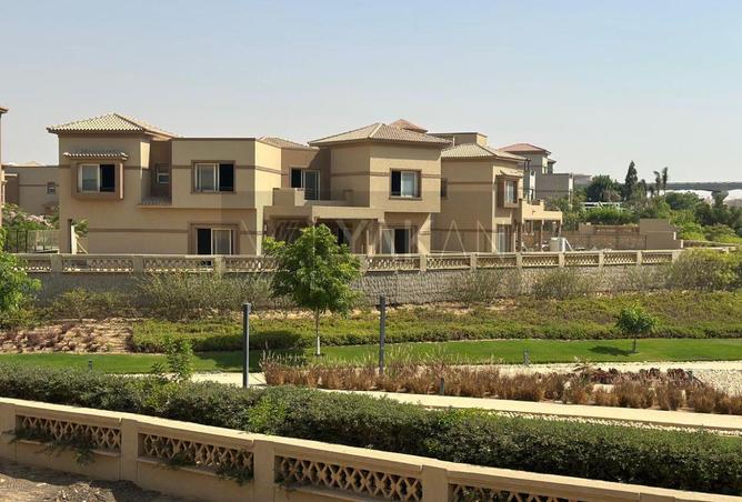 8049090 - Property Image 3