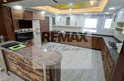 Apartment - 3 Bedrooms - 2 Bathrooms for rent in Hyde Park - New Cairo City - Cairo