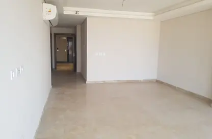 Apartment - 3 Bedrooms - 3 Bathrooms for rent in Village Views - Zed Towers - Sheikh Zayed Compounds - Sheikh Zayed City - Giza