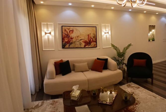 8234055 - Property Image 3