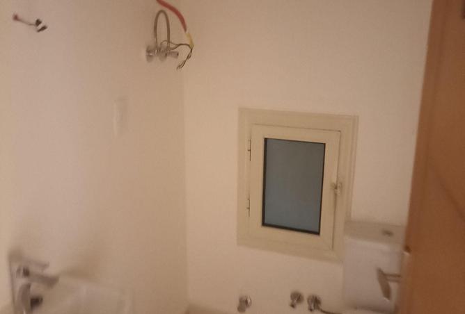 8321100 - Property Image 3