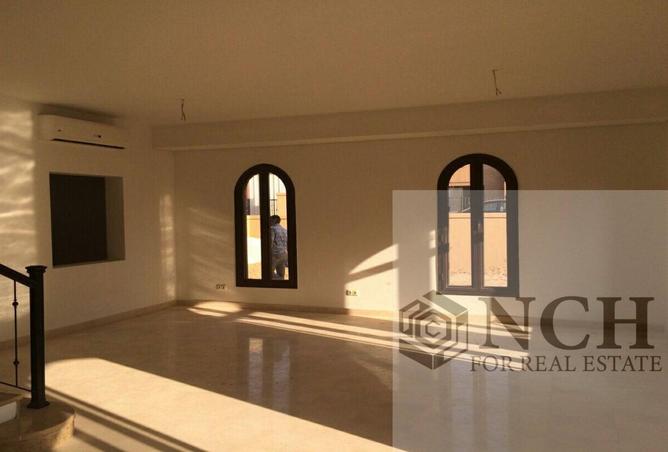 8460022 - Property Image 3