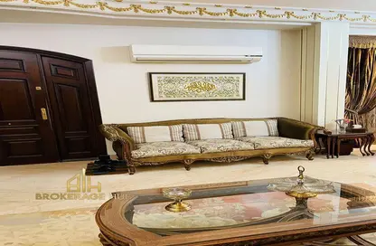 Villa - 4 Bedrooms - 3 Bathrooms for rent in The 1st Settlement - New Cairo City - Cairo