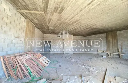 Retail - Studio - 2 Bathrooms for rent in East Hill - 5th Settlement Compounds - The 5th Settlement - New Cairo City - Cairo