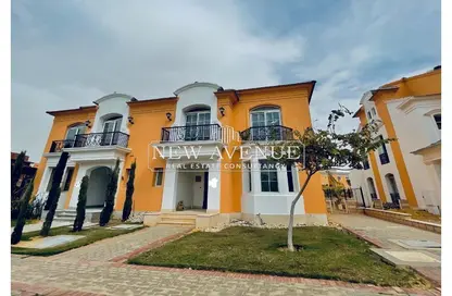 Townhouse - 3 Bedrooms - 4 Bathrooms for sale in Layan Residence - 5th Settlement Compounds - The 5th Settlement - New Cairo City - Cairo