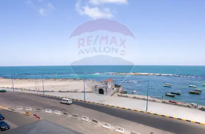 Apartment - 3 Bedrooms - 2 Bathrooms for sale in Sidi Beshr - Hay Awal El Montazah - Alexandria