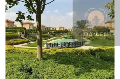 فيلا - 8 غرف نوم - 8 حمامات للبيع في غرب الجولف - كمبوندات القطامية - القطامية - مدينة القاهرة الجديدة - القاهرة