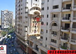 شقة - 3 غرف نوم - 2 حمامات for للبيع in شارع احمد شريف - مصطفي كامل - حي شرق - الاسكندرية