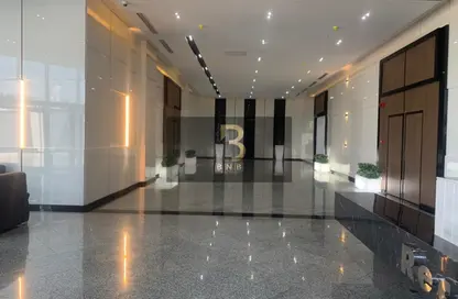 مساحات مكتبية - استوديو - 6 حمامات للايجار في فى90 - شارع التسعين الشمالي - التجمع الخامس - مدينة القاهرة الجديدة - القاهرة