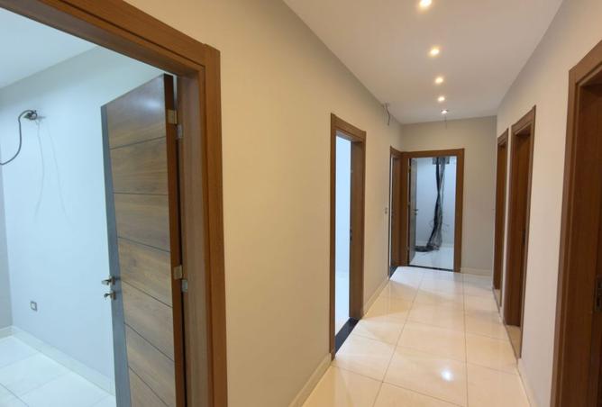 8203575 - Property Image 2