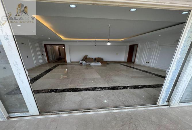 8392101 - Property Image 2