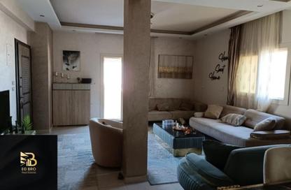 Apartment - 3 Bedrooms - 2 Bathrooms for sale in The 1st Settlement - New Cairo City - Cairo
