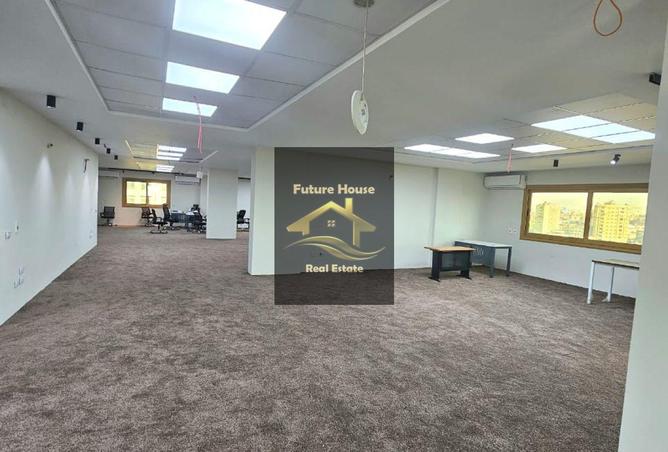 7902492 - Property Image 3