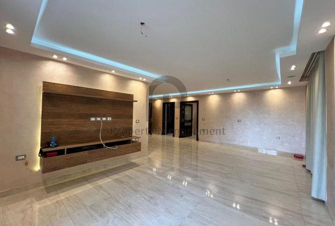 8306770 - Property Image 2