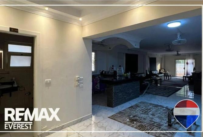 8555480 - Property Image 2