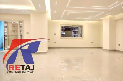 Apartment - 3 Bedrooms - 2 Bathrooms for rent in Abou Dawoud Al Zahery St. - 6th Zone - Nasr City - Cairo