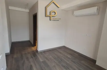 Apartment - Studio - 1 Bathroom for sale in Village Views - Zed Towers - Sheikh Zayed Compounds - Sheikh Zayed City - Giza