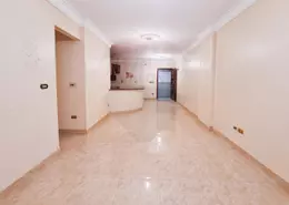 شقة - 3 غرف نوم - 1 حمام للبيع في شارع النصر - سموحة - حي شرق - الاسكندرية