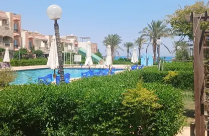 Chalet - 3 Bedrooms - 2 Bathrooms for sale in Coronado Beach - Al Ain Al Sokhna - Suez