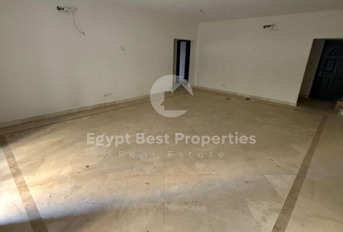 8415988 - Property Image 2