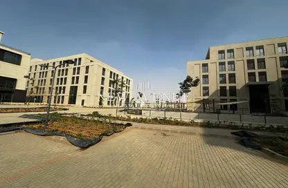 Office Space - Studio - 3 Bathrooms for rent in District 5 - 5th Settlement Compounds - The 5th Settlement - New Cairo City - Cairo
