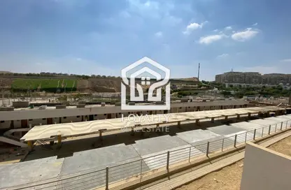 Villa - 3 Bedrooms - 5 Bathrooms for sale in Mountain View iCity - 5th Settlement Compounds - The 5th Settlement - New Cairo City - Cairo