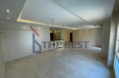 Apartment - 3 Bedrooms - 3 Bathrooms for sale in New Cairo Centre - North Teseen St. - The 5th Settlement - New Cairo City - Cairo