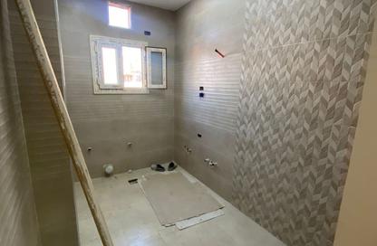 Apartment - 3 Bedrooms - 1 Bathroom for rent in Ahmed Maher St. - Al Mansoura - Al Daqahlya