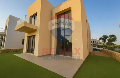 فيلا - 3 غرف نوم - 4 حمامات للبيع في أو ويست - كمبوندات 6 أكتوبر - مدينة 6 أكتوبر - الجيزة