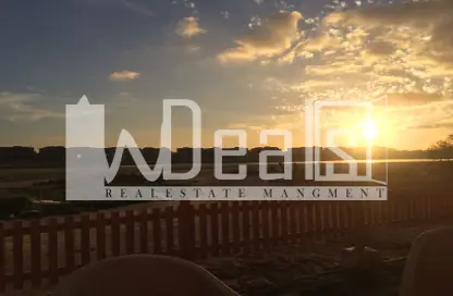 شاليه - 3 غرف نوم - 2 حمامات للبيع في مراسي - سيدي عبد الرحمن - الساحل الشمالي