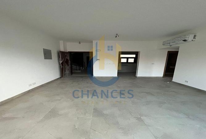 7921605 - Property Image 3