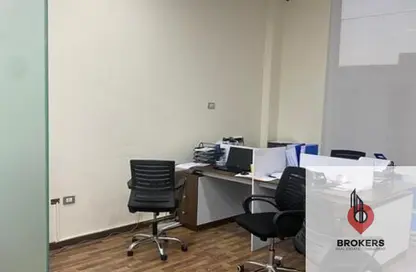مساحات مكتبية - استوديو - 4 حمامات للايجار في شارع ال ٩٠ الجنوبي - شارع التسعين الجنوبي - التجمع الخامس - مدينة القاهرة الجديدة - القاهرة