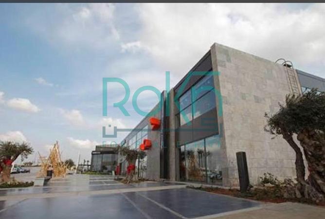 8378022 - Property Image 2