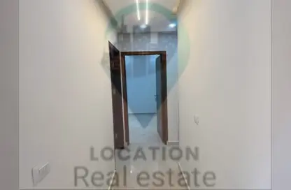 Apartment - 3 Bedrooms - 1 Bathroom for sale in 9th District - Obour City - Qalyubia