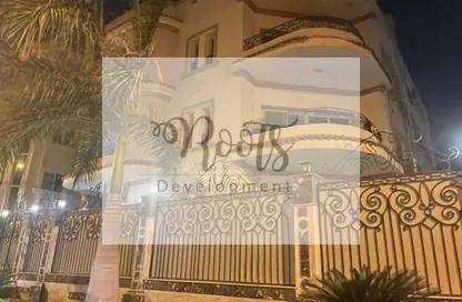 فيلا - 8 غرف نوم - 8 حمامات للبيع في طريق غرب سوميد - غرب سوميد - مدينة 6 أكتوبر - الجيزة