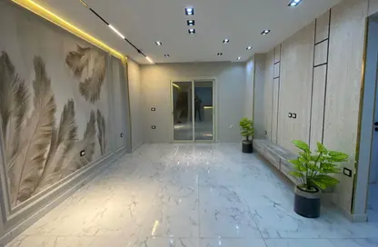 Apartment - 2 Bedrooms - 1 Bathroom for sale in Gate 4 - Mena - Hadayek El Ahram - Giza