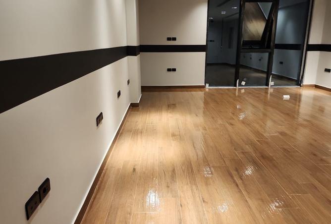 8511889 - Property Image 2