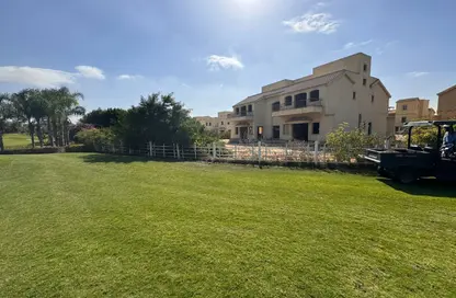Villa - 6 Bedrooms - 6 Bathrooms for sale in Madinaty - Cairo