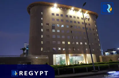 طابق كامل - استوديو - 3 حمامات للايجار في فى90 - شارع التسعين الشمالي - التجمع الخامس - مدينة القاهرة الجديدة - القاهرة