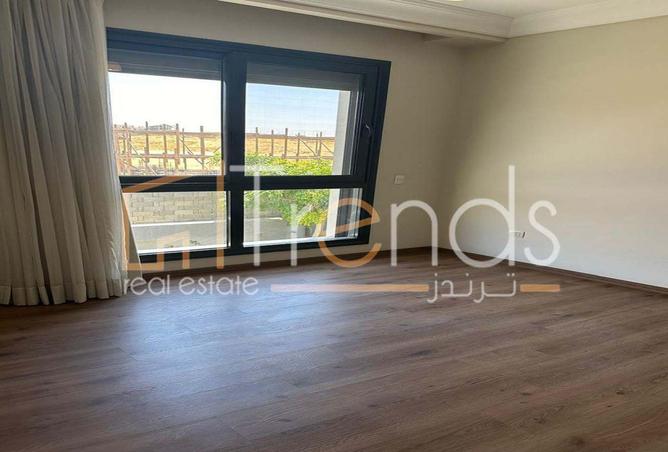 7989972 - Property Image 2