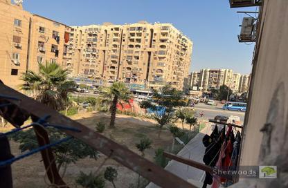 Apartment - 3 Bedrooms - 2 Bathrooms for sale in Nasr City Compounds - Nasr City - Cairo